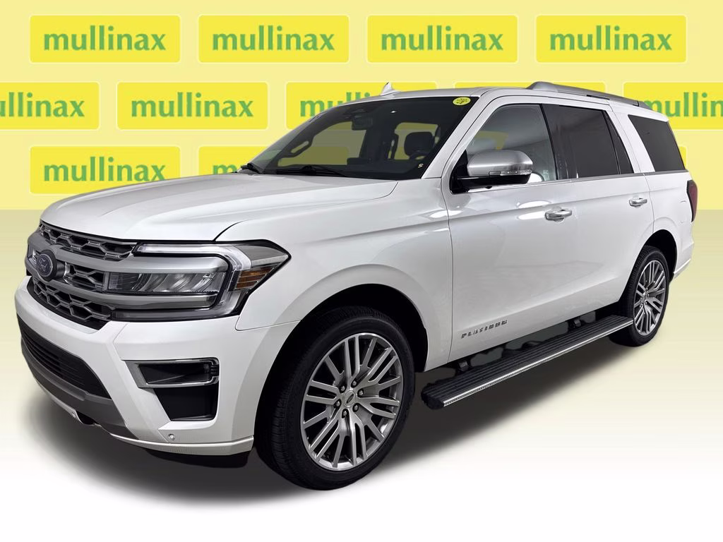 2022 White Metallic Ford Expedition Platinum 4X4 SUV
