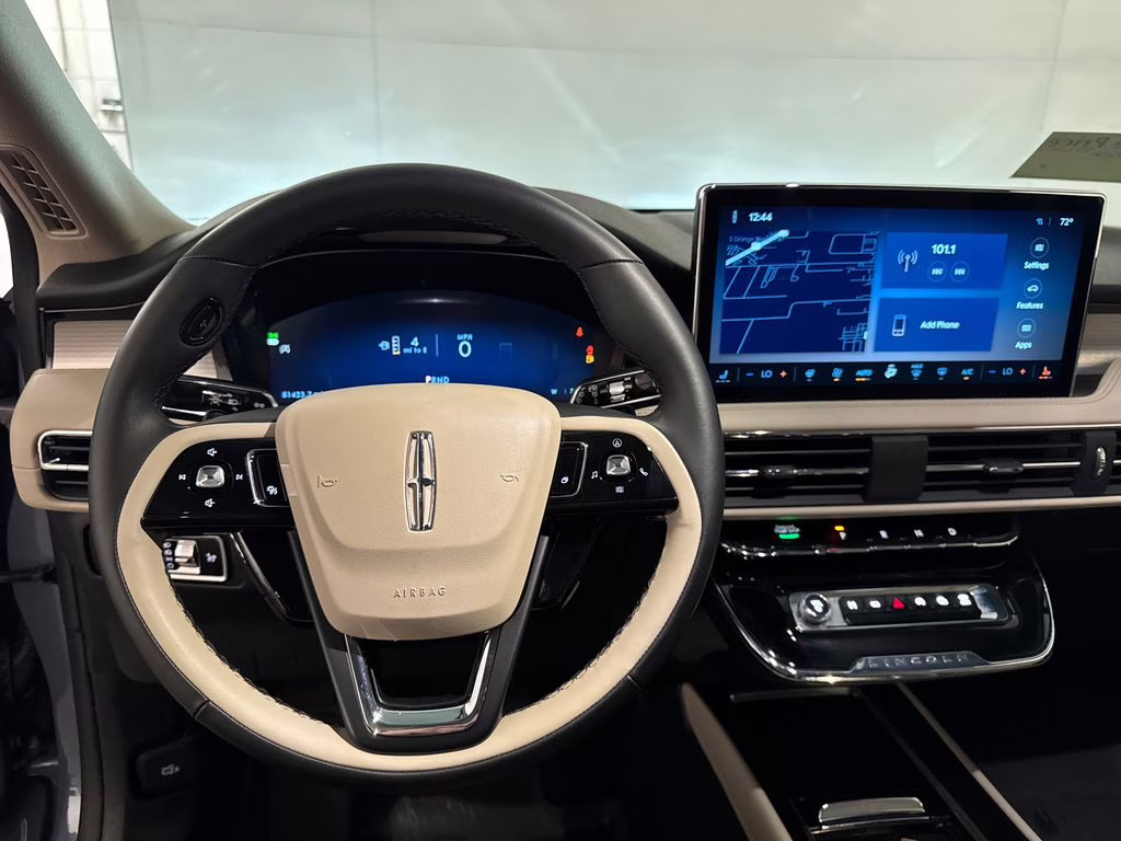 2025 Whisper Blue Metallic Clearcoat Lincoln Corsair Premiere AWD SUV