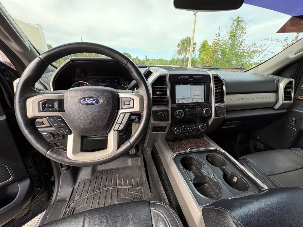 2019 Agate Black Metallic Ford Super Duty F-250 SRW Lariat 4X4 Truck