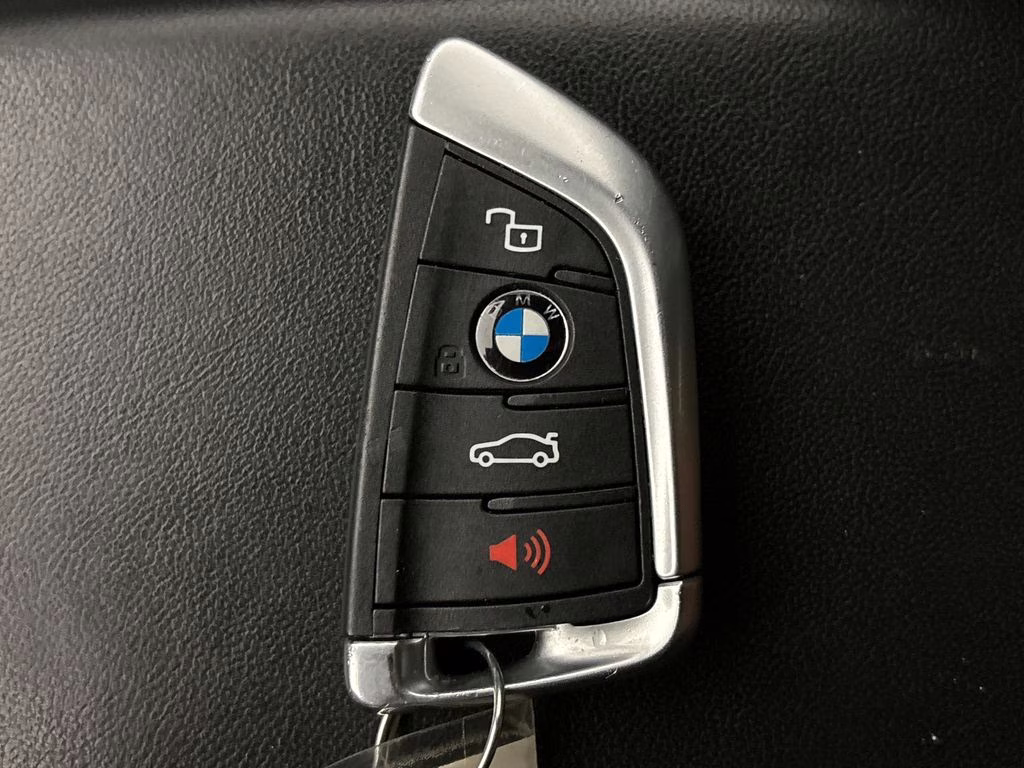 2021 Alpine White BMW X4 M Competition AWD SUV