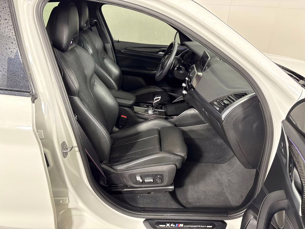 2021 Alpine White BMW X4 M Competition AWD SUV