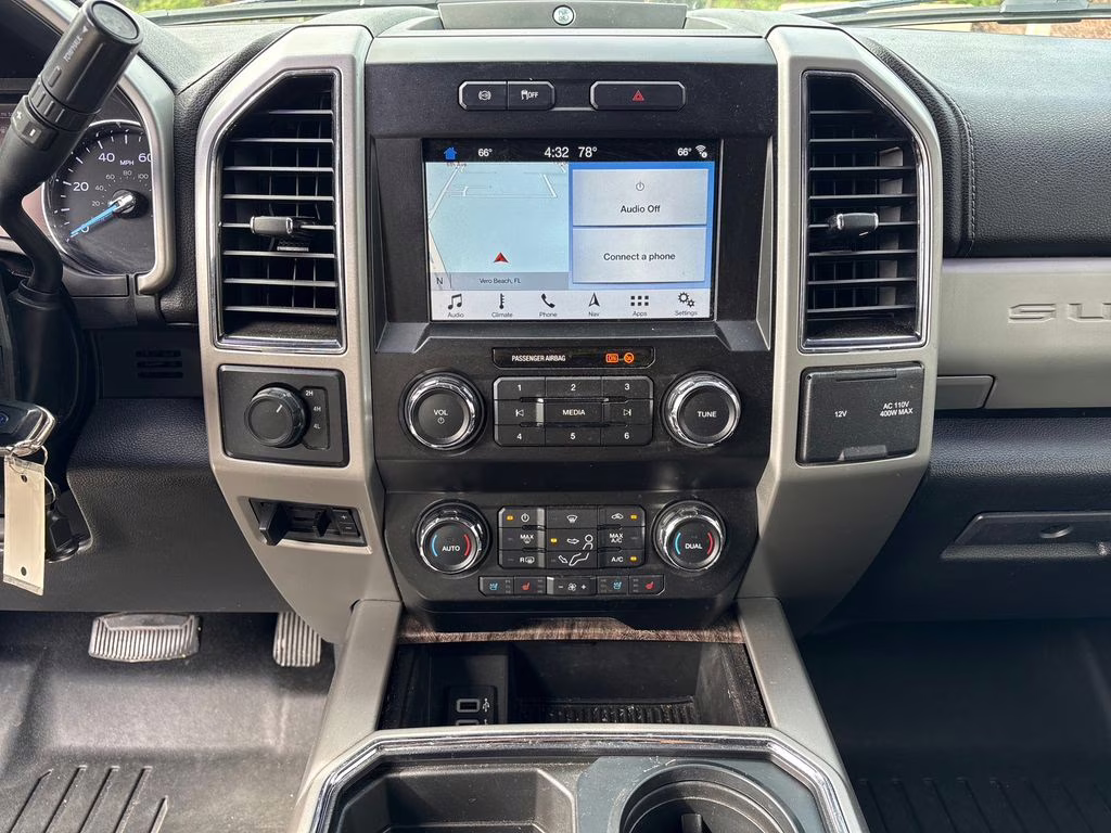 2019 Agate Black Metallic Ford Super Duty F-250 SRW Lariat 4X4 Truck