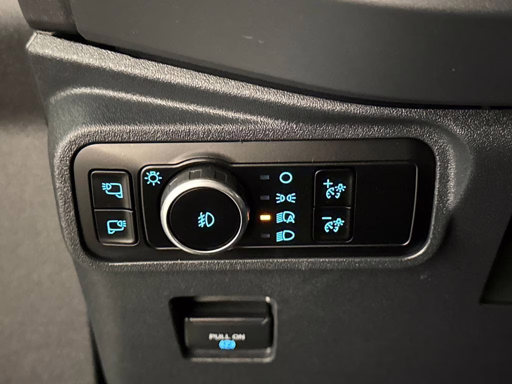 2025 Desert Sand Ford Bronco Badlands 4X4 SUV