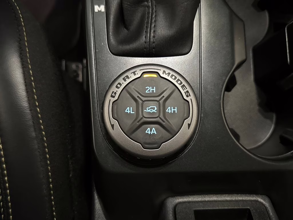 2025 Desert Sand Ford Bronco Badlands 4X4 SUV