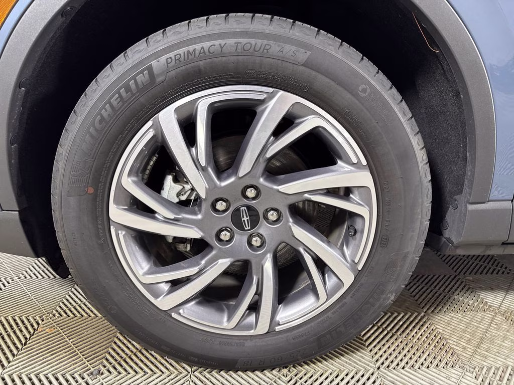 2025 Whisper Blue Metallic Clearcoat Lincoln Corsair Premiere AWD SUV