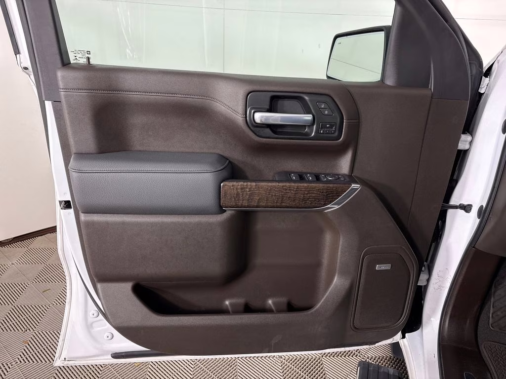 2021 White Frost Tricoat GMC Sierra 1500 Denali 4X4 Truck