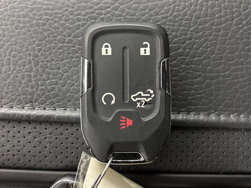 2021 White Frost Tricoat GMC Sierra 1500 Denali 4X4 Truck