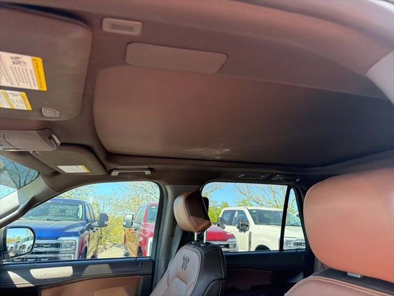 2024 Star White Metallic Tri-Coat Ford Expedition King Ranch 4X4 SUV