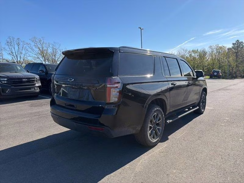 2024 Black Chevrolet Suburban Z71 4X4 SUV