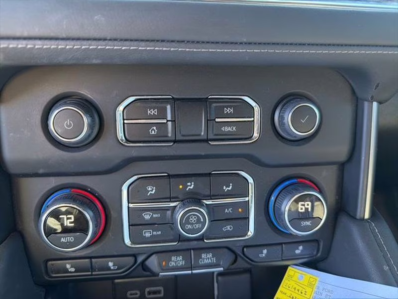 2024 Black Chevrolet Suburban Z71 4X4 SUV