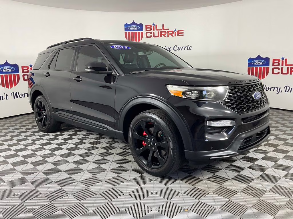 2023 Black Metallic Ford Explorer ST 4X4 SUV