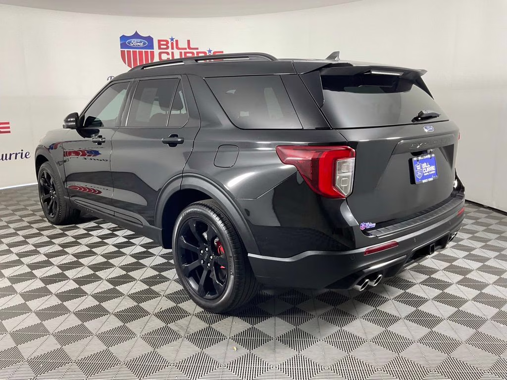 2023 Black Metallic Ford Explorer ST 4X4 SUV