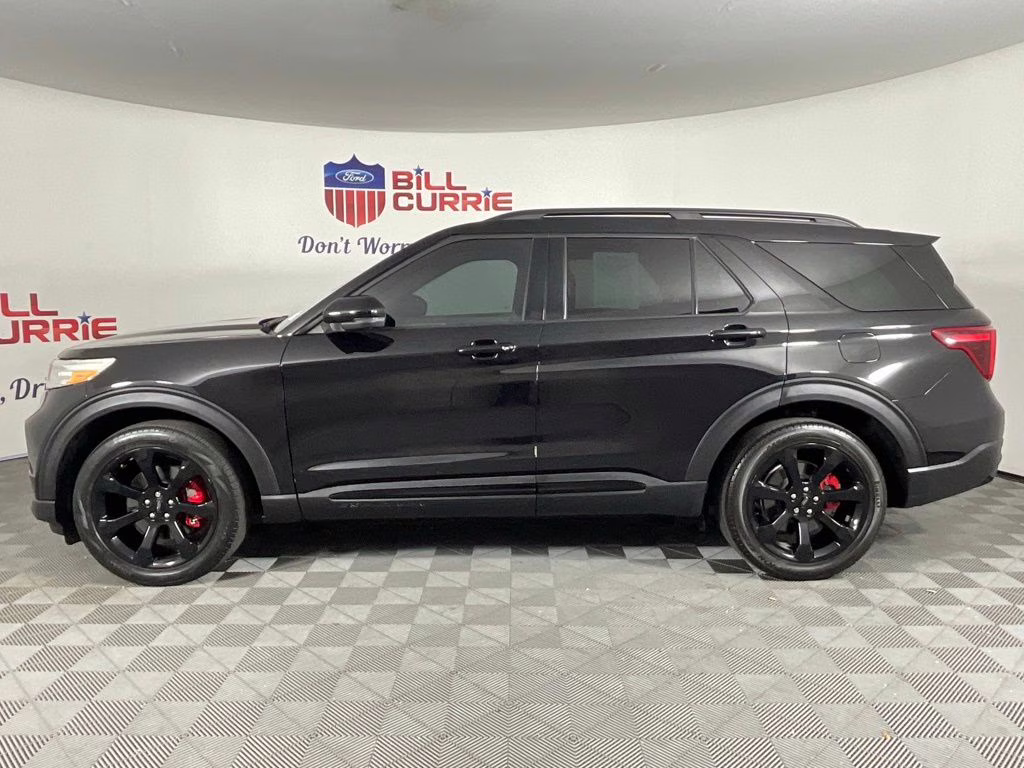 2023 Black Metallic Ford Explorer ST 4X4 SUV