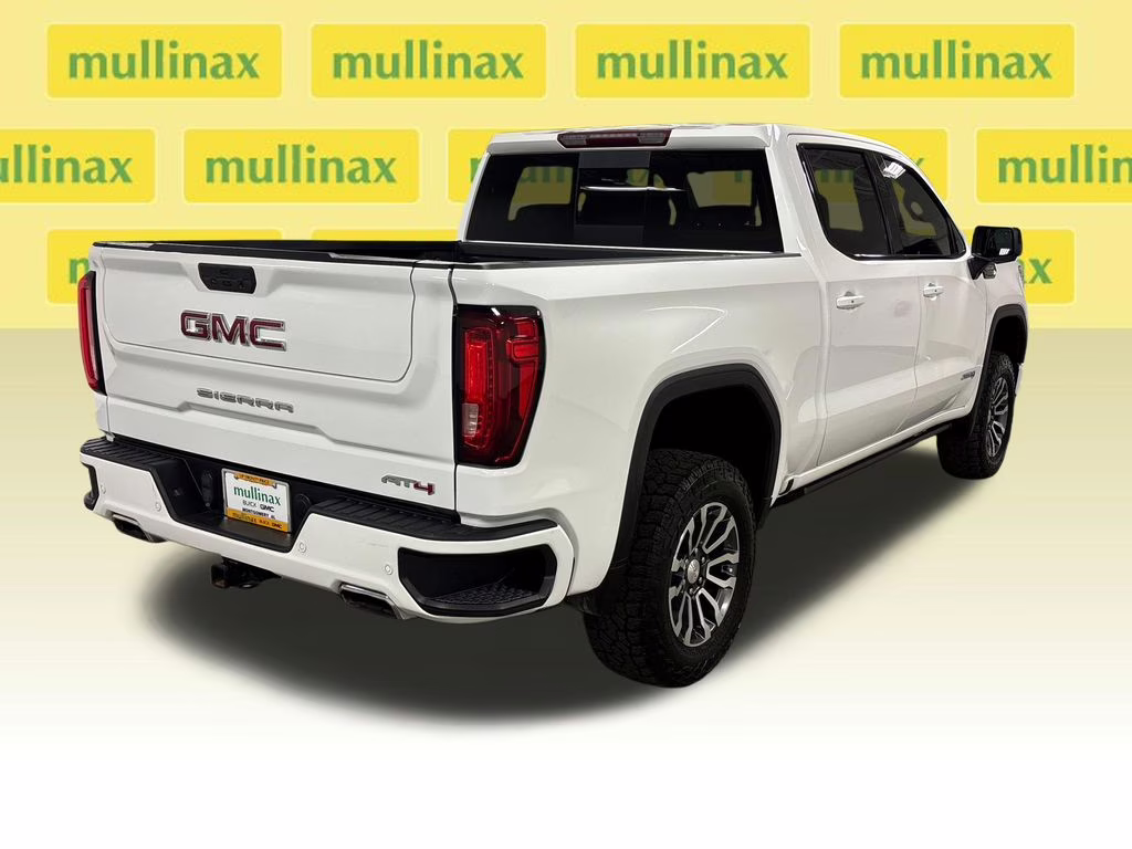 2021 Summit White GMC Sierra 1500 AT4 4X4 Truck