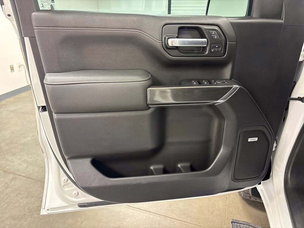 2021 Summit White GMC Sierra 1500 AT4 4X4 Truck