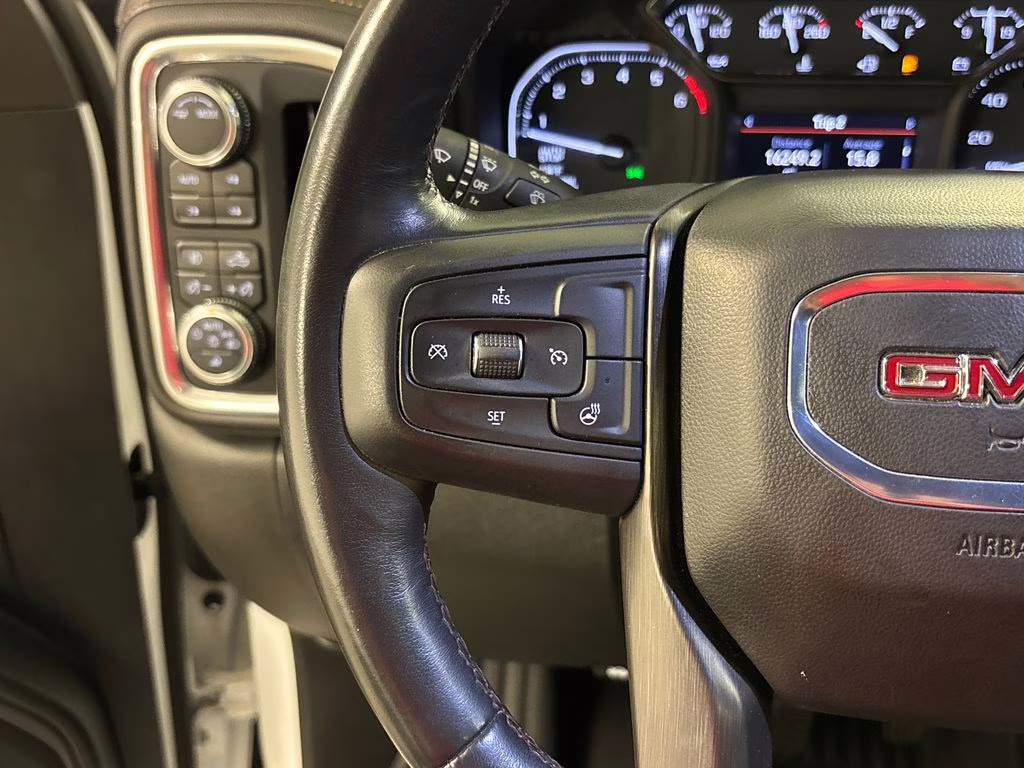 2021 Summit White GMC Sierra 1500 AT4 4X4 Truck