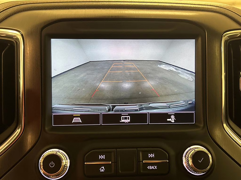 2021 Summit White GMC Sierra 1500 AT4 4X4 Truck