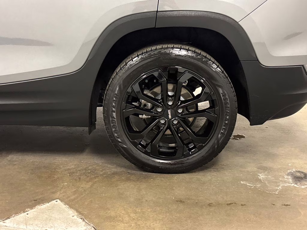 2021 Satin Steel Metallic GMC Terrain SLT FWD SUV