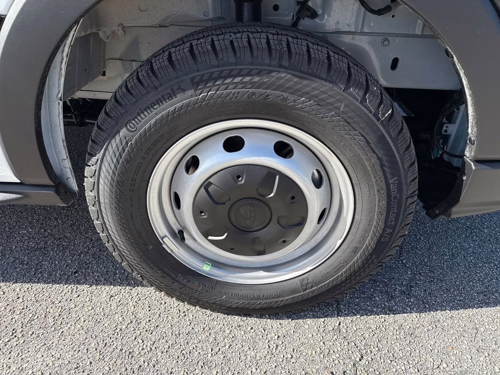 2026 Oxford White Ford Transit-250 Base RWD Van