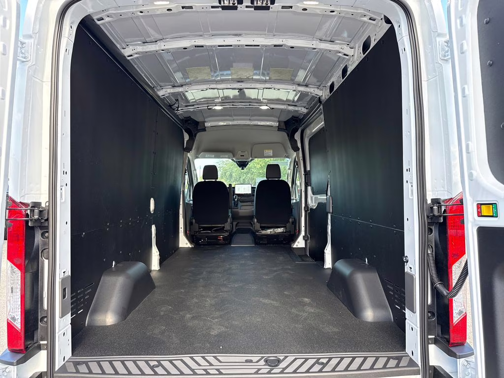 2026 Oxford White Ford Transit-250 Base RWD Van