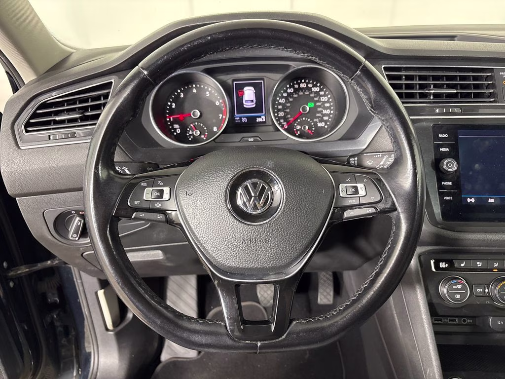 2019 Dark Moss Green Metallic Volkswagen Tiguan 2.0T SE FWD SUV