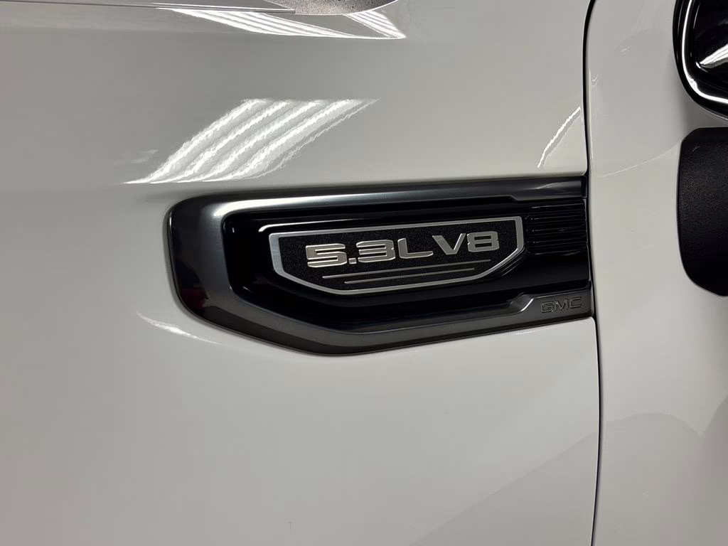 2021 Summit White GMC Sierra 1500 AT4 4X4 Truck