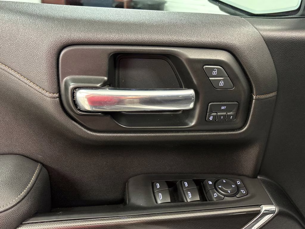 2021 Summit White GMC Sierra 1500 AT4 4X4 Truck