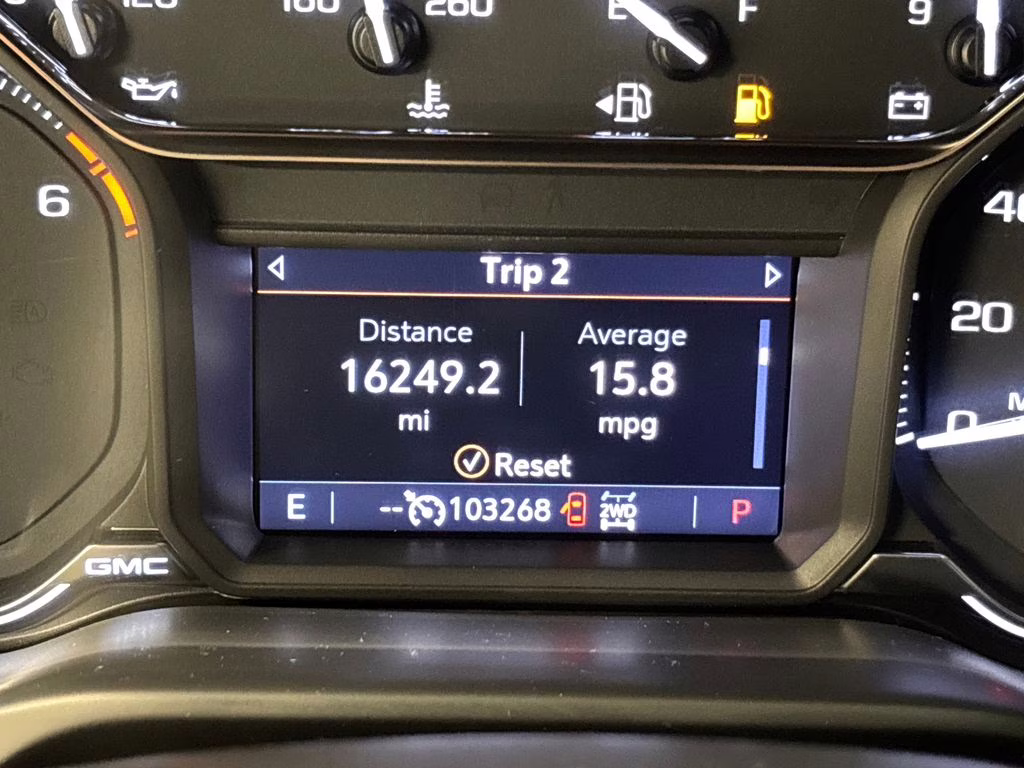 2021 Summit White GMC Sierra 1500 AT4 4X4 Truck