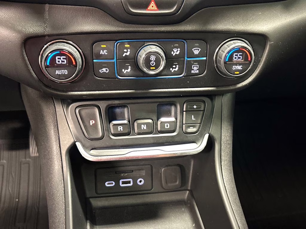 2021 Satin Steel Metallic GMC Terrain SLT FWD SUV