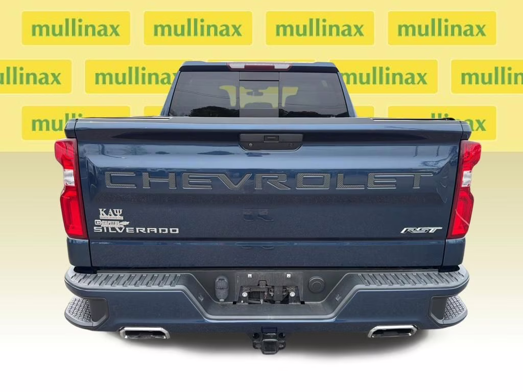 2020 Northsky Blue Metallic Chevrolet Silverado 1500 RST 4X4 Truck