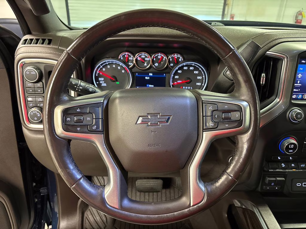 2020 Northsky Blue Metallic Chevrolet Silverado 1500 RST 4X4 Truck