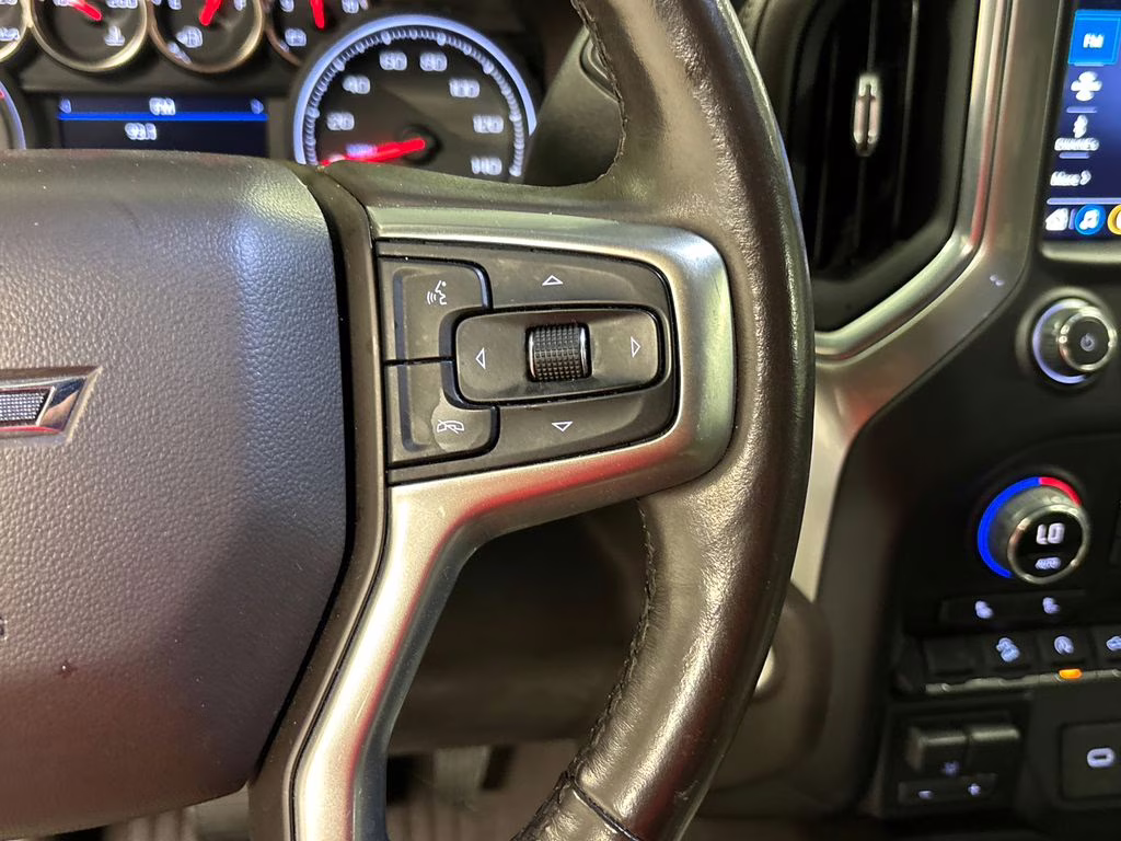 2020 Northsky Blue Metallic Chevrolet Silverado 1500 RST 4X4 Truck