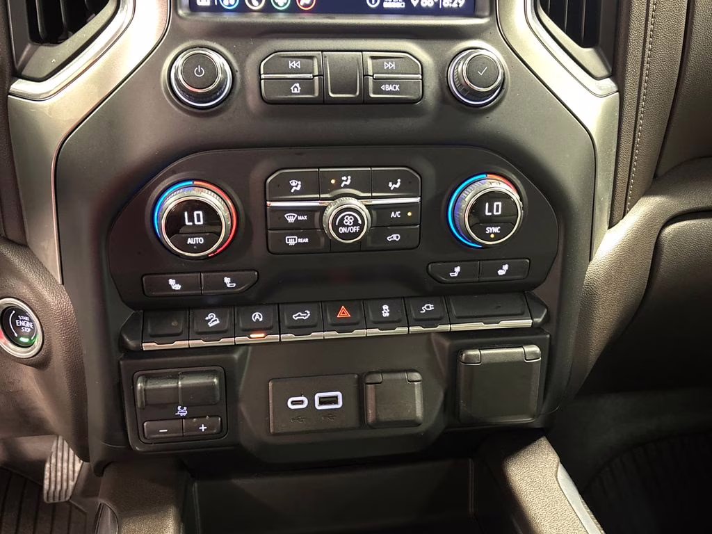 2020 Northsky Blue Metallic Chevrolet Silverado 1500 RST 4X4 Truck