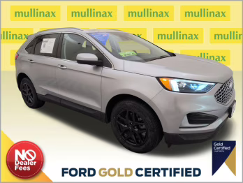 2023 Silver Metallic Ford Edge SEL AWD SUV