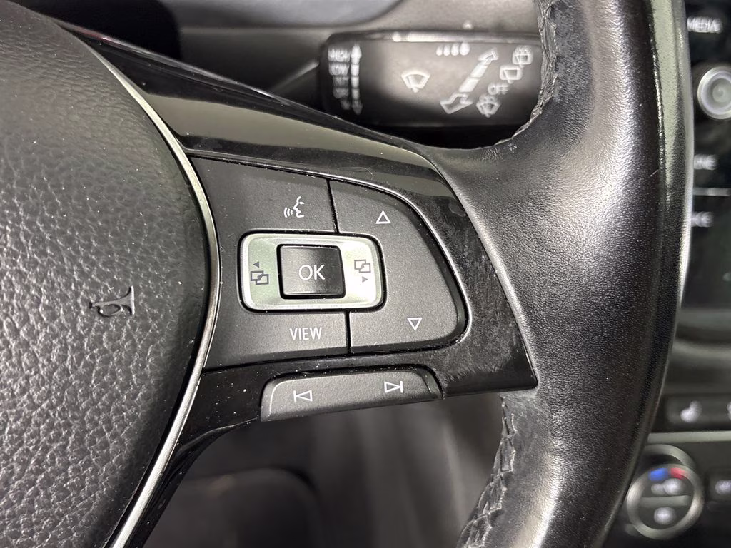 2019 Dark Moss Green Metallic Volkswagen Tiguan 2.0T SE FWD SUV