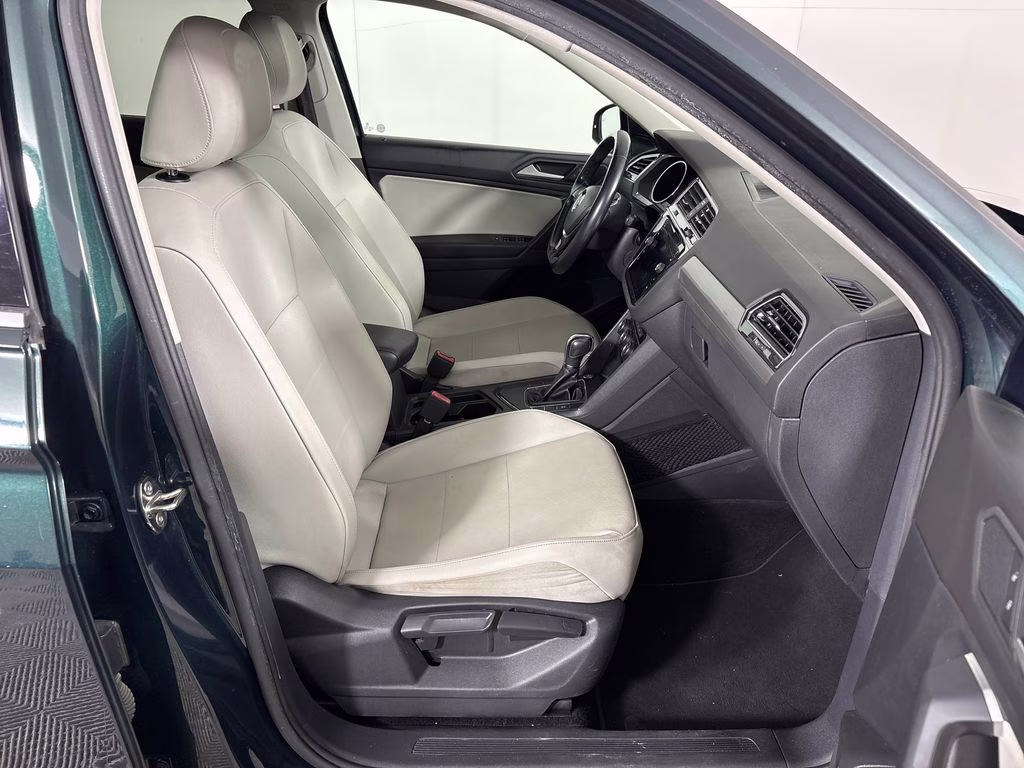 2019 Dark Moss Green Metallic Volkswagen Tiguan 2.0T SE FWD SUV