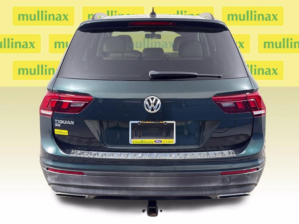 2019 Dark Moss Green Metallic Volkswagen Tiguan 2.0T SE FWD SUV