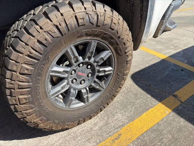 2024 Summit White GMC Sierra 1500 AT4X 4X4 Truck