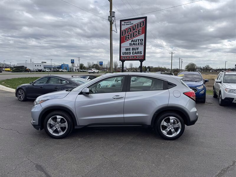 2017 Lunar Silver Metallic Honda HR-V LX AWD Crossover