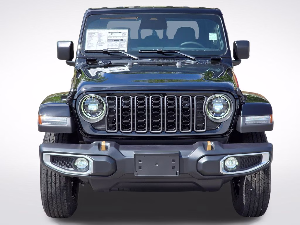 2026 Black Clearcoat Jeep Gladiator 85th Anniversary Edition 4X4 Truck