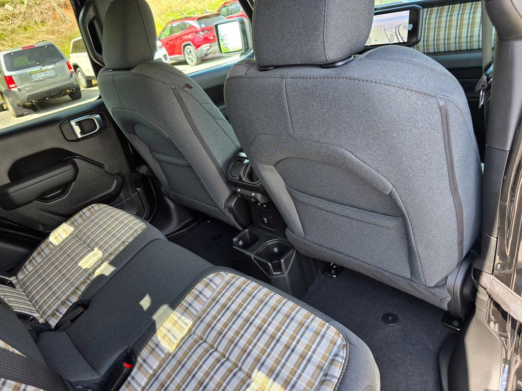 2026 Black Clearcoat Jeep Gladiator 85th Anniversary Edition 4X4 Truck