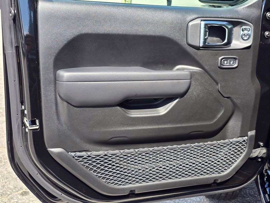 2026 Black Clearcoat Jeep Gladiator 85th Anniversary Edition 4X4 Truck