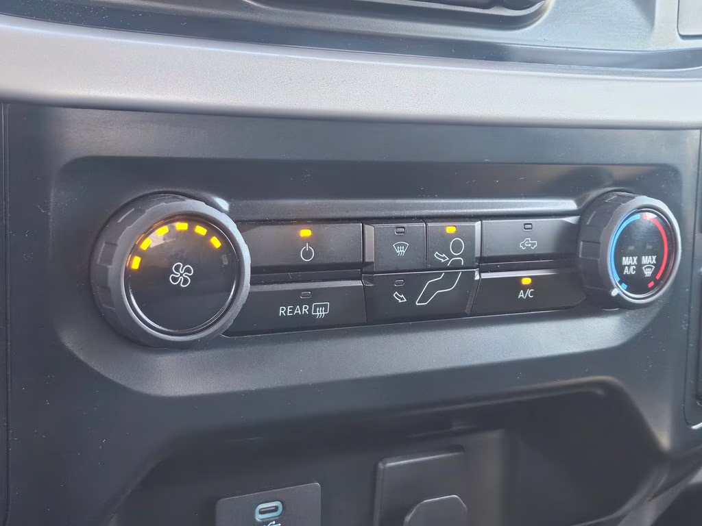 2023 Atlas Blue Metallic Ford F-150 XLT 4X4 Truck