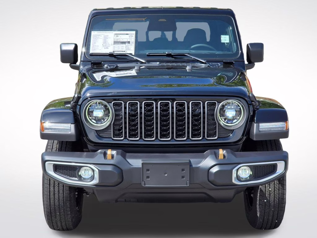 2026 Black Clearcoat Jeep Gladiator 85th Anniversary Edition 4X4 Truck