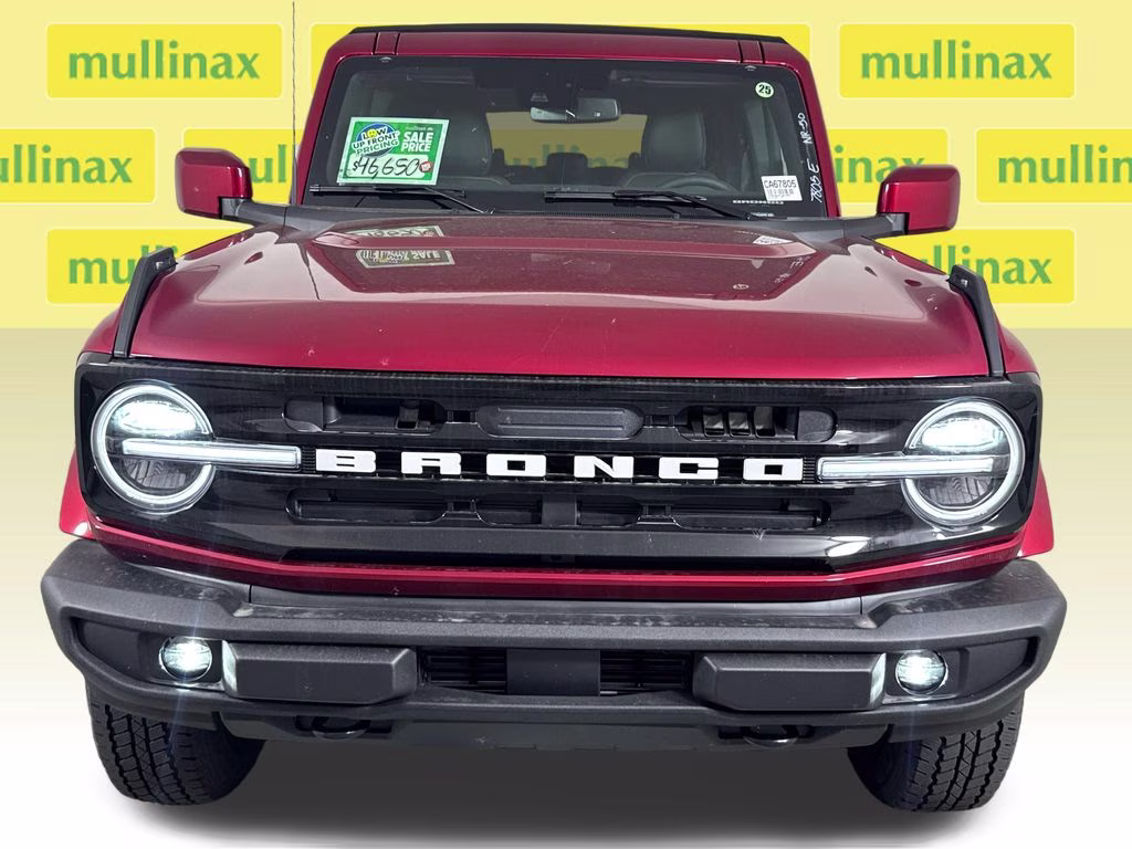 2026 Ruby Red Metallic Tinted Clearcoat Ford Bronco Outer Banks 4X4 SUV