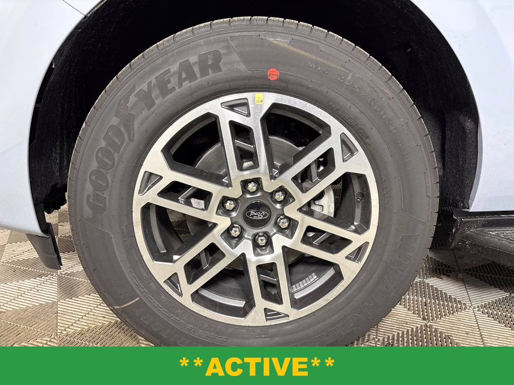 2026 Glacier Gray Metallic Tri-Coat Ford Expedition Max Active RWD SUV