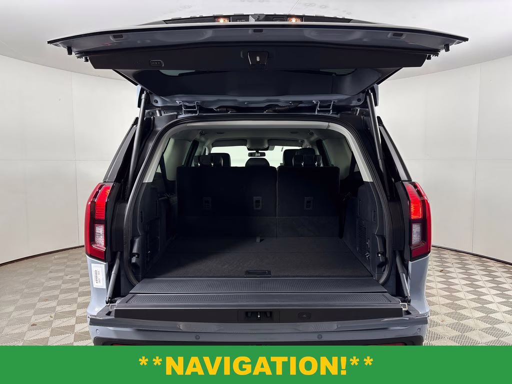 2026 Glacier Gray Metallic Tri-Coat Ford Expedition Max Active RWD SUV