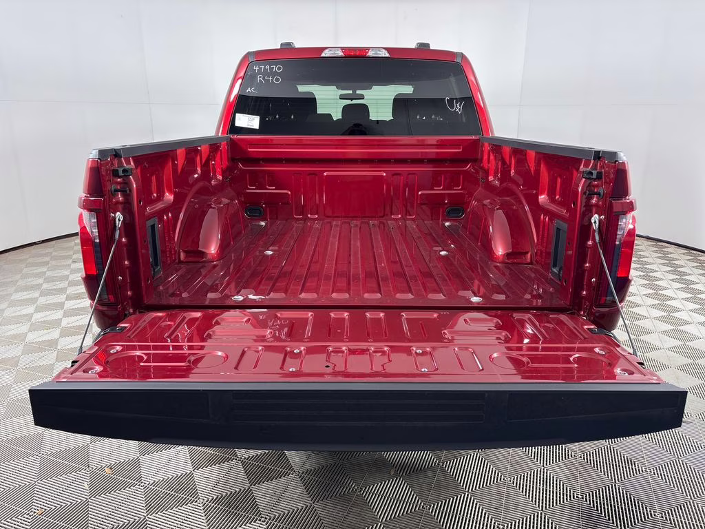 2026 Ruby Red Metallic Tinted Clearcoat Ford F-150 XLT RWD Truck