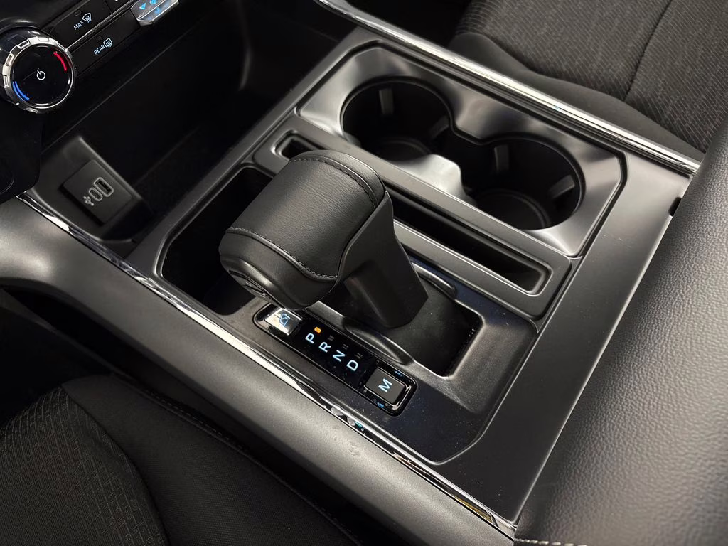 2026 Ruby Red Metallic Tinted Clearcoat Ford F-150 XLT RWD Truck