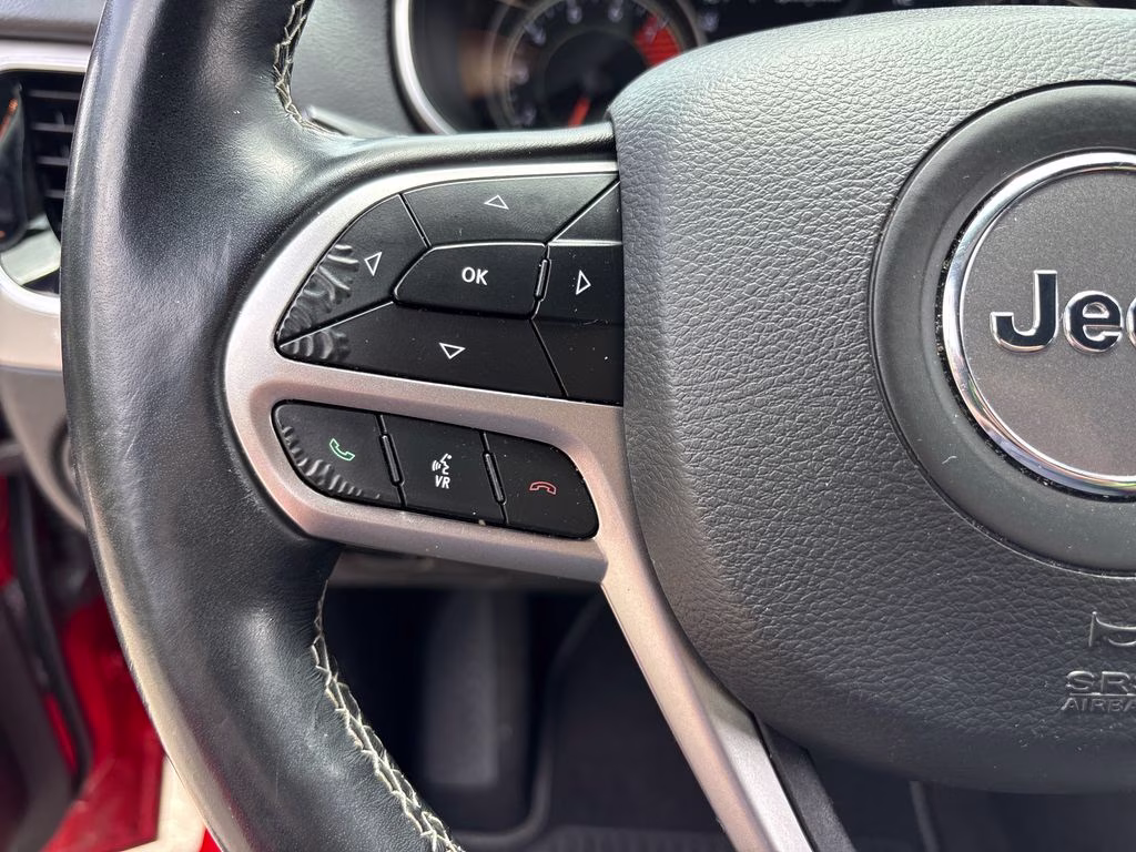 2021 Spitfire Orange Clearcoat Jeep Cherokee Latitude Lux 4X4 SUV